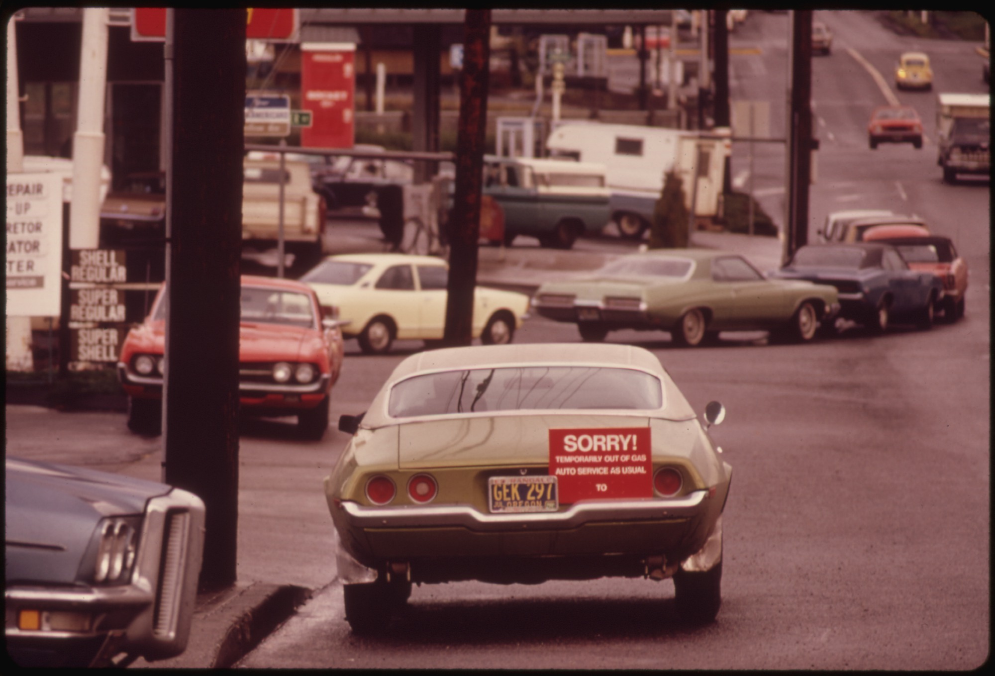 Long line of cars waiting at a Portland, Oregon gas station during the 1973 fuel shortage